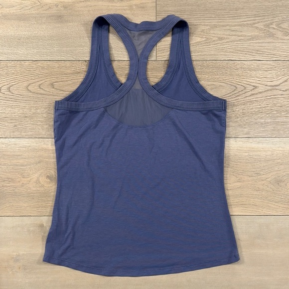 Athleta Women’s Topanga Dusty Blue Racerback Tank Top with Mesh - Picture 8 of 9